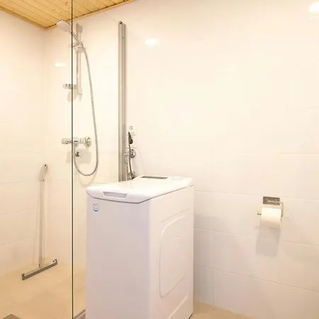 公寓 Convenient For 4 With Sauna *